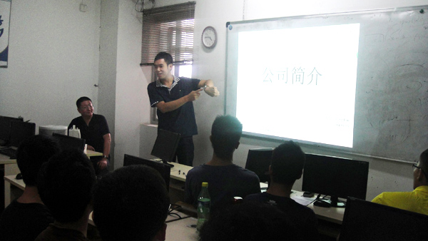 知名嵌入式開發(fā)企業(yè)青睞粵嵌培訓(xùn)班學(xué)員