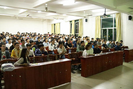 粵嵌走進廣東海洋大學寸金學院開展-人工智能生態中的IT技術創新講座