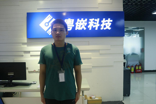 作為一個普通的應屆畢業生，我來到了粵嵌VR培訓機構