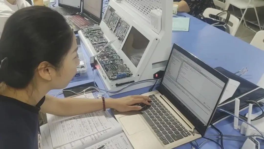 《粵嵌教育》2022年智能家居系統設計與工程安裝師資培訓班（省培）圓滿結束